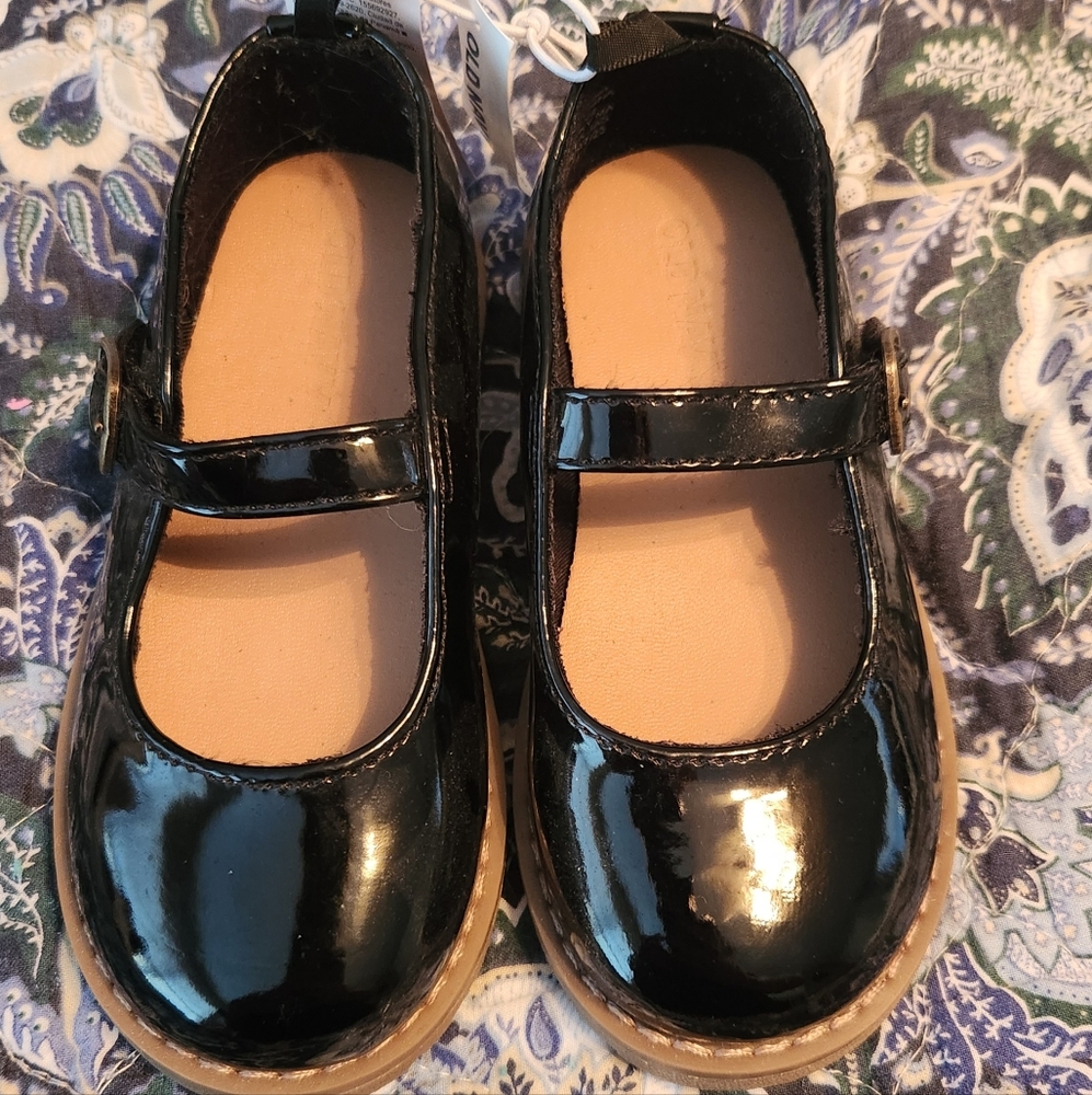 Size 8 Black Toddler Shoes